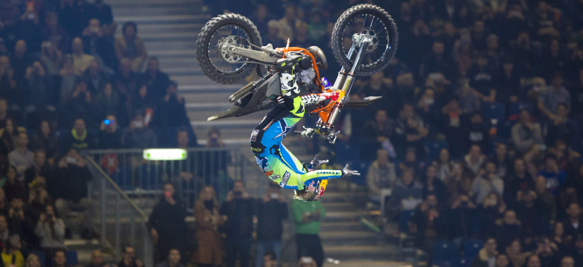 Sherwood, le meilleur freestyler du moment, sort le grand jeu à Genève, tout comme Ricky Carmichael