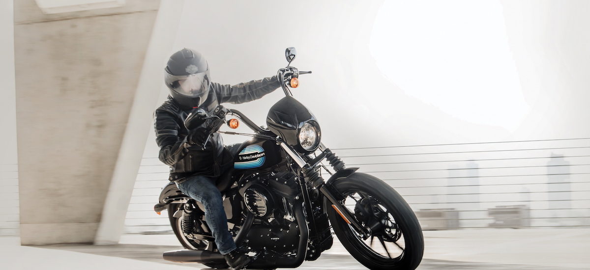 Un grand méchant frère chez Harley-Davidson pour l’Iron 883, l’Iron 1200