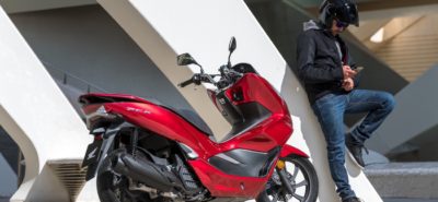 Le Honda PCX nouveau perd du poids et offre plus d’espace à son conducteur :: Nouveauté 2018