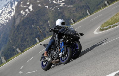 La Yamaha Niken, un OVNI à trois roues sur les pentes autrichiennes :: Test Yamaha