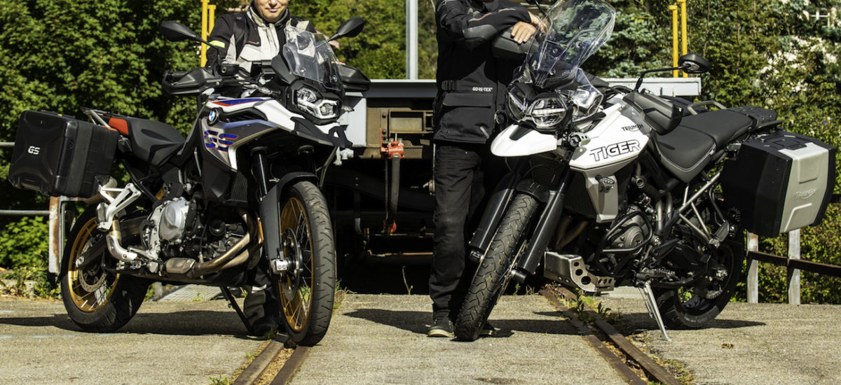 La BMW F 850 GS contre la Triumph Tiger 800