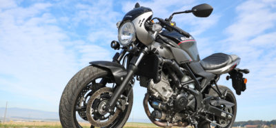 La Suzuki SV 650 X donne de la rigueur au twin japonais :: Test Suzuki