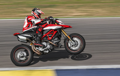 Un Hypermotard Ducati 950 encore plus joueur, avec pots sous la selle :: Nouveautés 2019