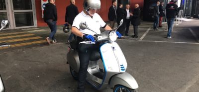 Notre (court) essai de la Vespa Elettrica au salon de Milan :: Vespa