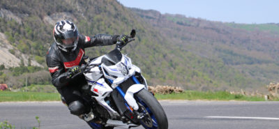 Laissez-vous contaminer par la nouvelle Suzuki Virus 1000 R! :: Test Suzuki