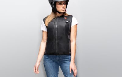 Dainese lance (lui aussi) « Smart Jacket », le gilet airbag sans fil :: Protection