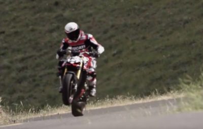 Le prototype de la future Ducati Streetfighter V4 en action :: Pikes Peak 2019