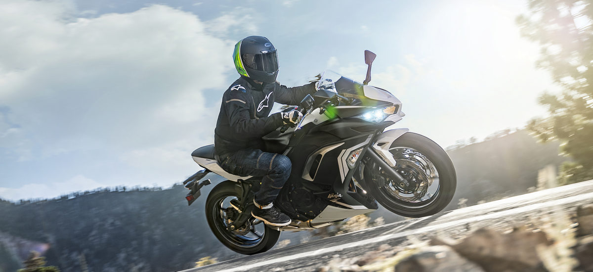 La Ninja 650 devient connectée pour 2020