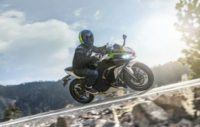 La Ninja 650 devient connectée pour 2020 :: Nouveauté Kawasaki