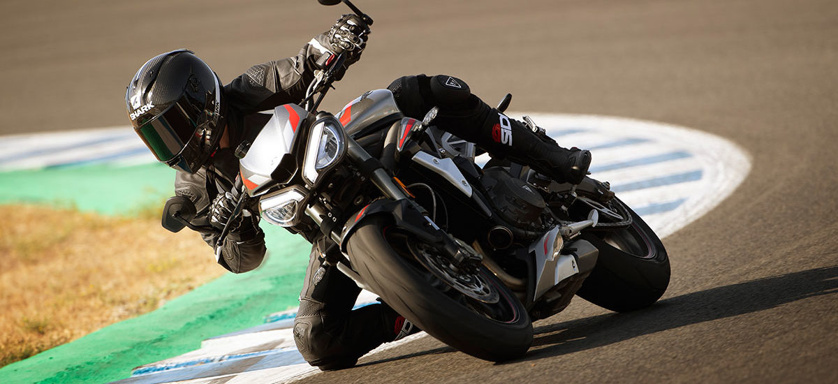 Le roadster ultime arrive sous les traits de la Street Triple RS