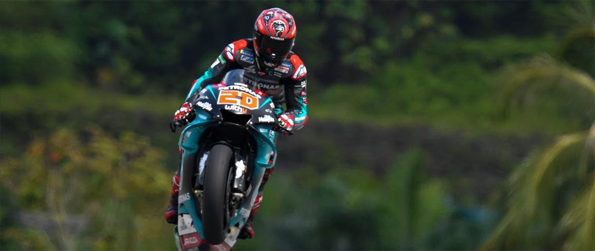 Superbe pole position de Fabio Quartararo. Erreur et chute pour Marc Marquez!