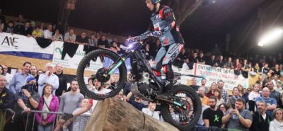 Un Trial de Noël de niveau mondial :: Indoor Bassecourt