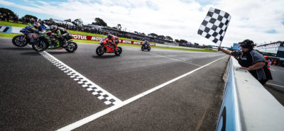 Razgatlioglu remporte la 1re course de la saison au terme d’un dernier tour haletant :: WorldSBK Australie