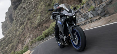 La Tracer 700 séduit par son look et bluffe par ses capacités sportives :: Test Yamaha