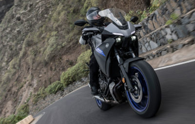 La Tracer 700 séduit par son look et bluffe par ses capacités sportives :: Test Yamaha