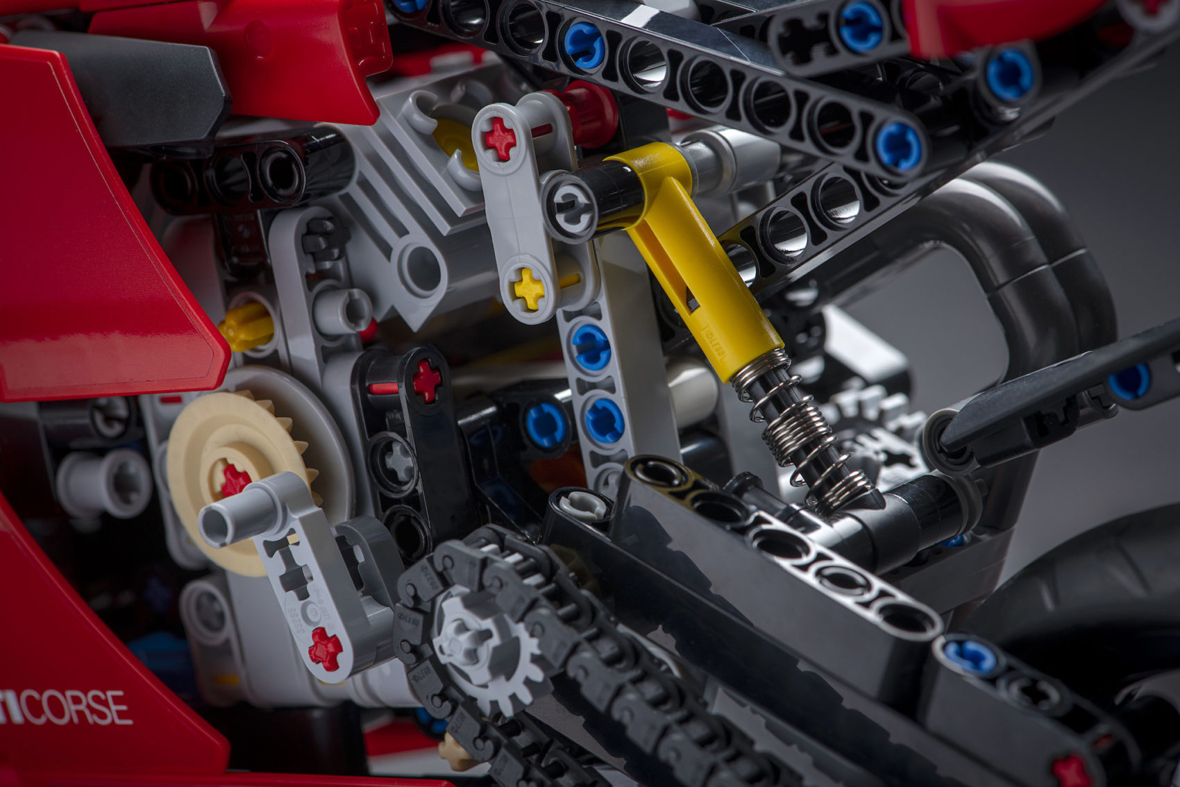 Une Panigale V4 R Lego Technic, avec une boîte de vitesses! Actu Moto