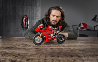 Une Panigale V4 R Lego Technic, avec une boîte de vitesses! :: Nouveauté 2020