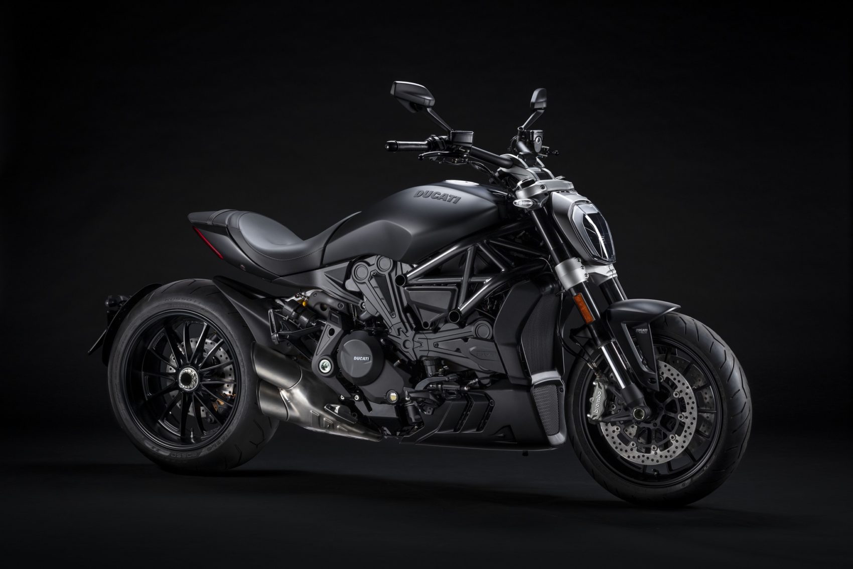 DUCATI_XDIAVEL_DARK _2__UC209655_High Actu Moto
