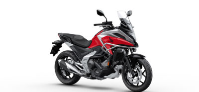 La Honda NC750X gagne de la puissance et perd du poids :: Nouveauté 2021