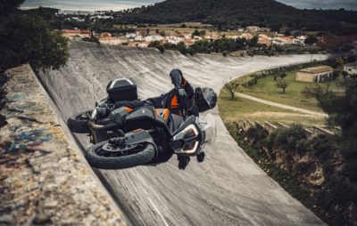 KTM 1290 Super Adventure S – Mise à jour technologique pour 2021 :: Trail de voyage
