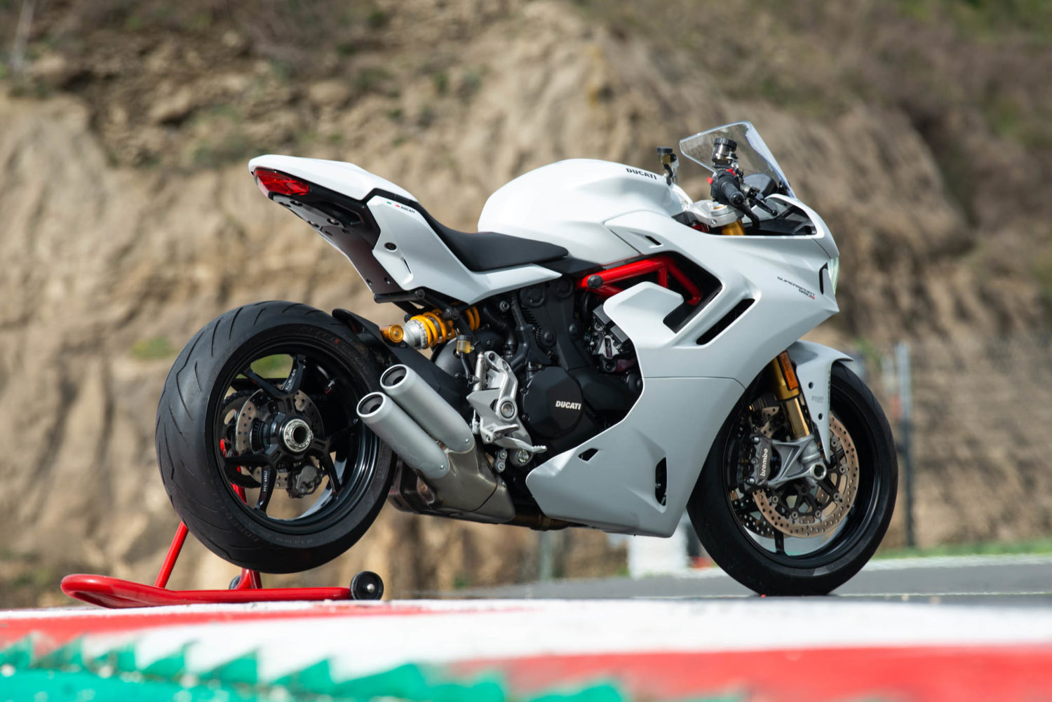 Ducati_SuperSport_950_2021_details-21 - Actu Moto