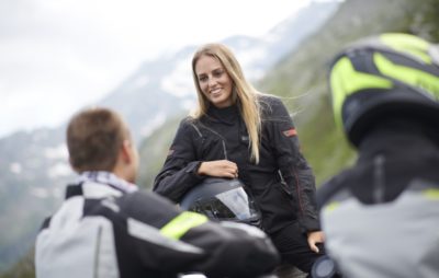 iXS Tour Liz-ST, une veste exclusivement féminine :: Equipement