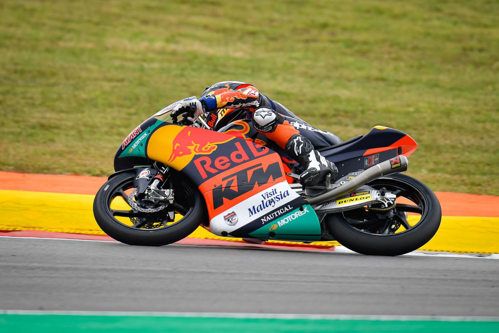 Le rookie Acosta casse