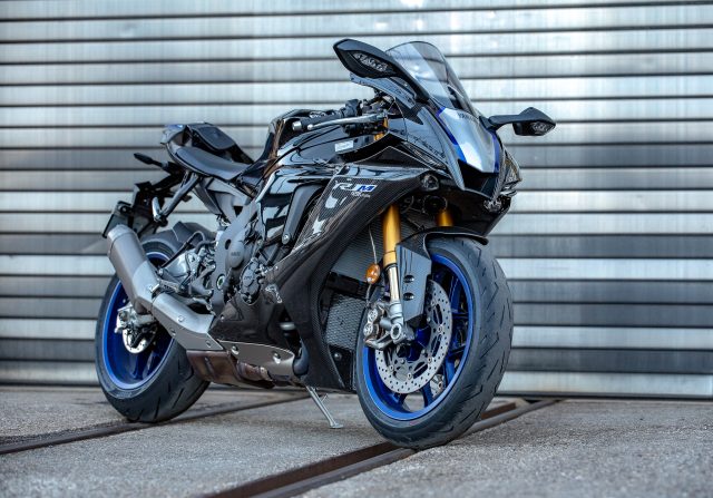 Yamaha YZF-R1 (et R1M)