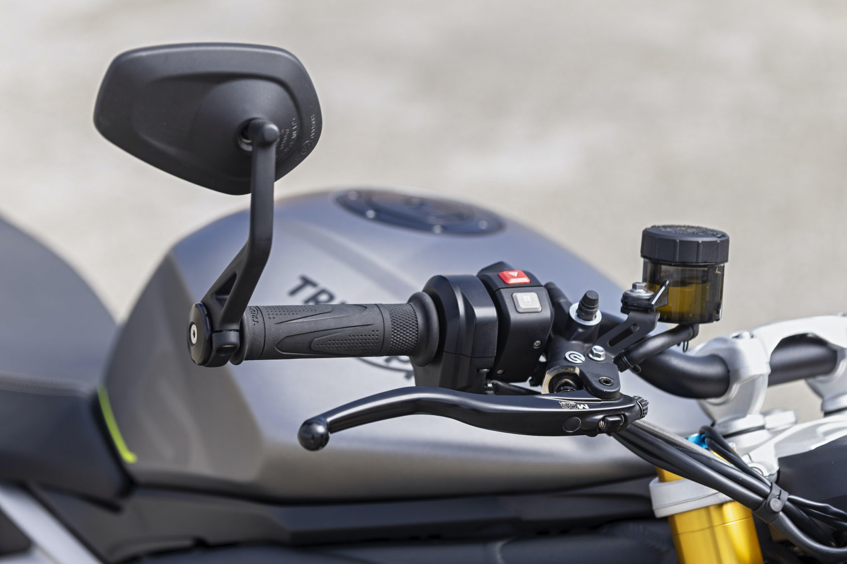 Speed Triple levier