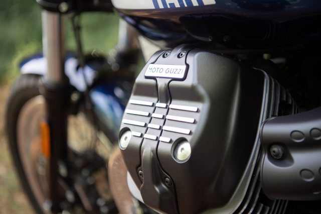Moto Guzzi V7 Special (et V7 Stone)