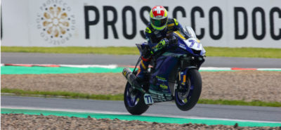 Dominique Aegerter quatrième d’une course stoppée au drapeau rouge :: WorldSSP Most