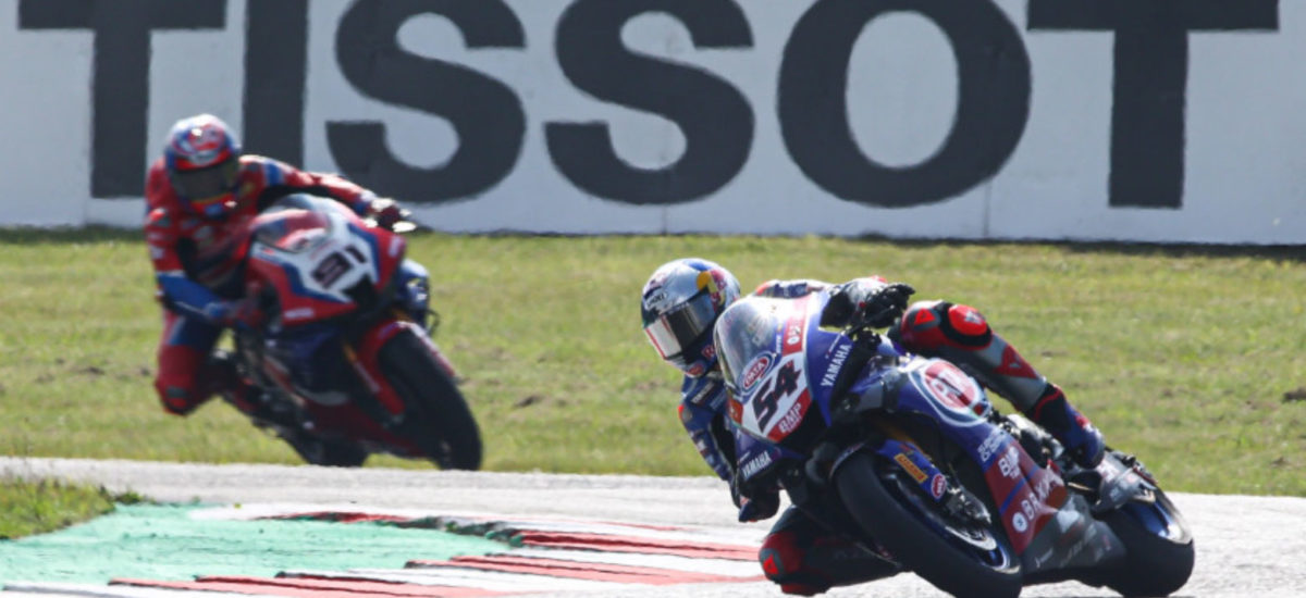 Razgatlioglu enfonce le clou en Superpole Race