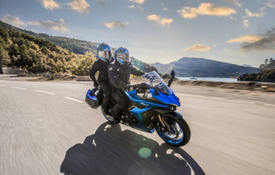 Suzuki ajoute une voyageuse à sa gamme, la GSX-S 1000 GT :: Nouveauté 2022