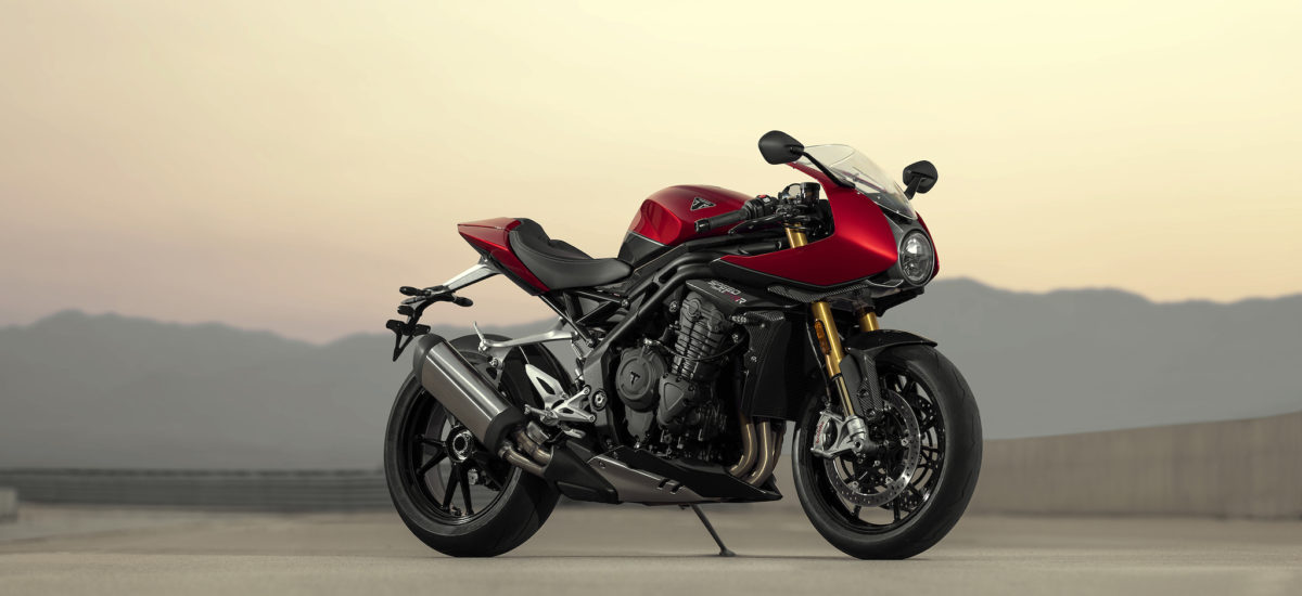 Triumph ajoute une Speed Triple 1200 RR à son offre