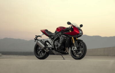 Triumph ajoute une Speed Triple 1200 RR à son offre :: Nouveauté