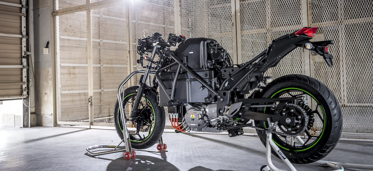 Kawasaki va lancer 26 nouveaux modèles d’ici 2025, dont 10 électriques, hybrides ou à hydrogène