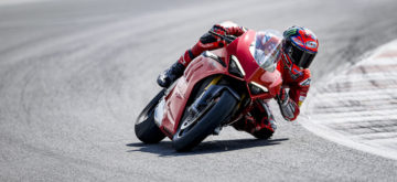 Nouveauté – La Ducati Panigale V4  évolue encore