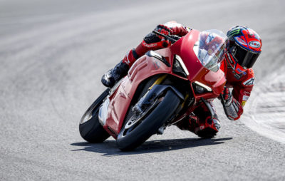 Nouveauté – La Ducati Panigale V4  évolue encore :: Nouveauté 2022