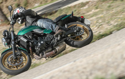 Essai – Kawasaki Z 650 RS, fun, rétro et facile! :: Test Kawasaki