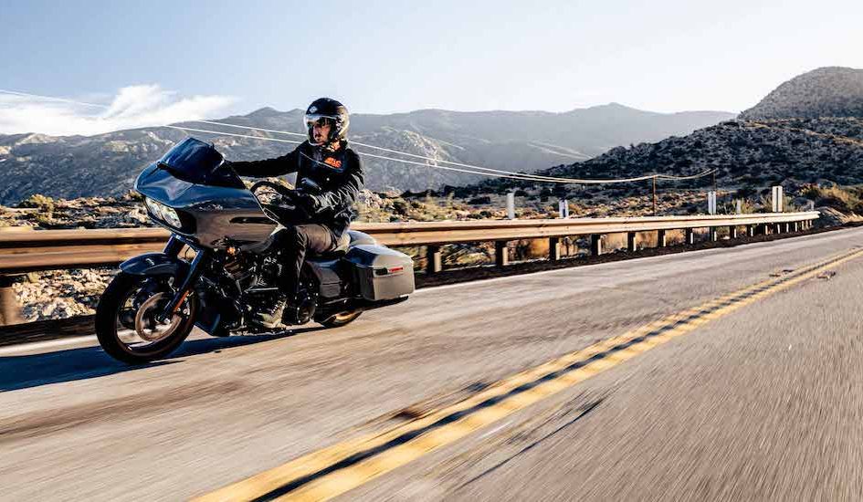 Harley-Davidson ajoute des variantes ST de la Road Glide et de la Street Glide, avec le 117