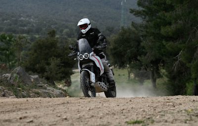 Essai Ducati DesertX – La nouvelle référence parmi les enduros mid-size :: Test Ducati