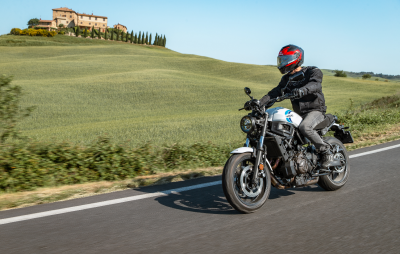 Essai de la nouvelle XSR700 en Italie :: Test Yamaha