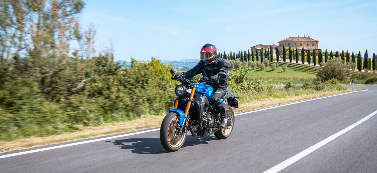 Essai de la nouvelle Yamaha XSR900, en Toscane