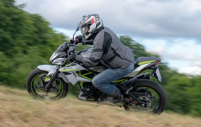 Essai – la petite Kawasaki Z 125 en ville, en campagne et même sur l’autoroute :: Test Kawasaki