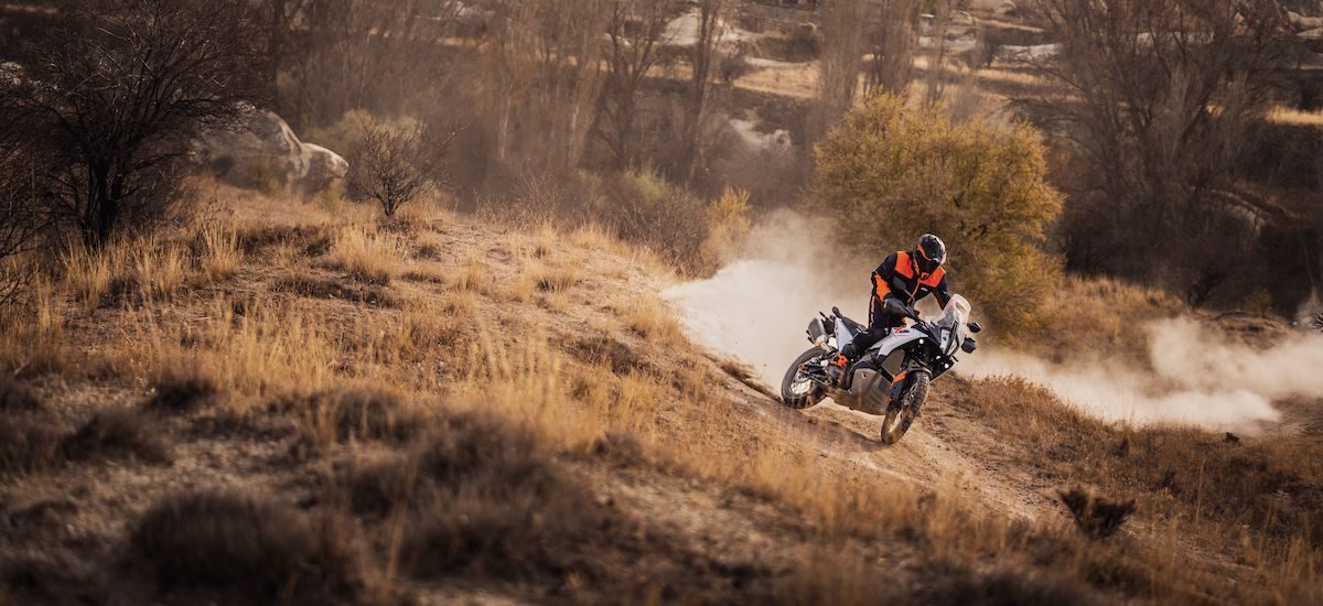 KTM fait aussi revenir la 790 Adventure, avec quelques petits plus