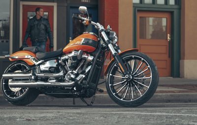 Nouveau – La Harley-Davidson FXBR Breakout adopte le moteur 117 et retrouve un « gros » réservoir :: Nouveauté 2023
