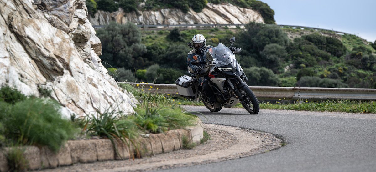 Essai – La Ducati Multistrada V4 Rally, une voyageuse qui peut aussi vous faire frémir