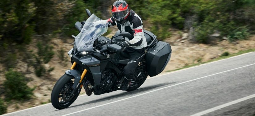 Essai : Les nouvelles Yamaha Niken GT et Tracer 9 GT+, de bonnes compagnes de voyage :: Essai Yamaha :: ActuMoto