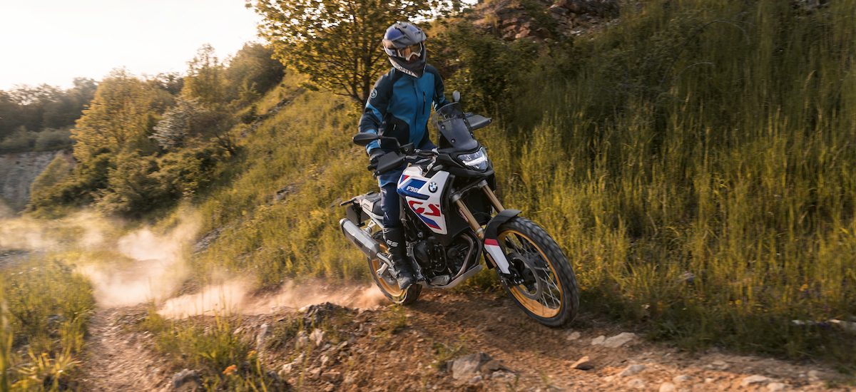 Nouveau – Une BMW F900 GS, plus puissante et plus légère que la 850