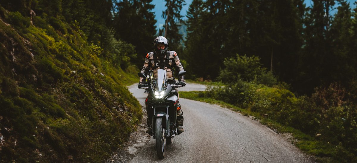 Essai – Deux jours avec les nouvelles Honda Transalp … dans les Alpes